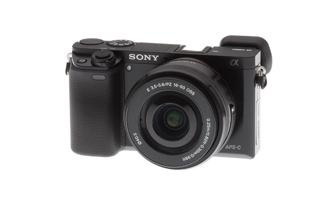 Sony Alpha ILCE-6000 Kit